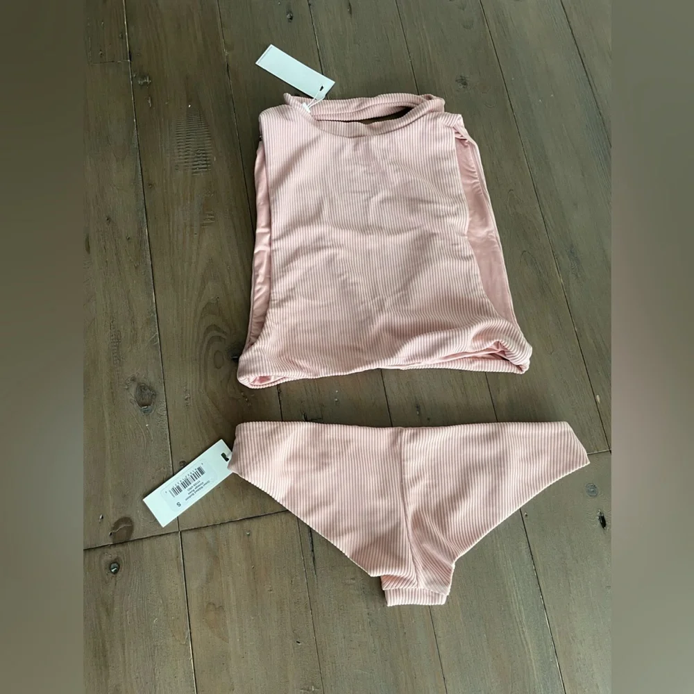 Frankies Bikinis Halanlei delicate vintage rose set NWT